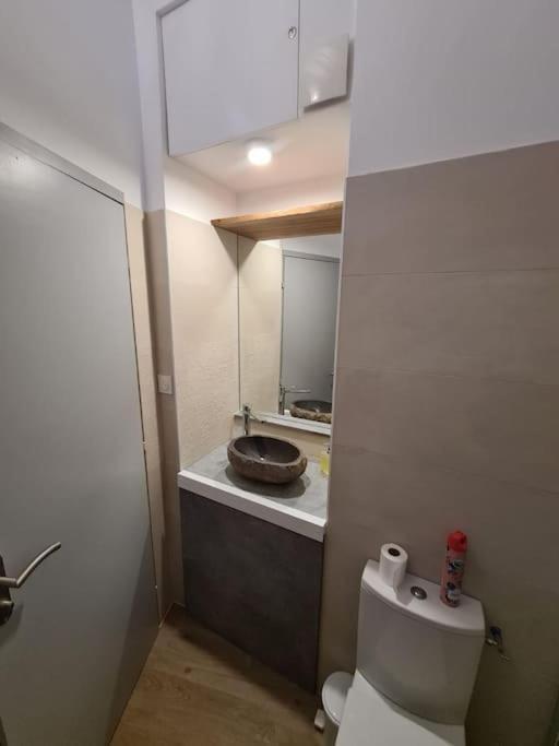 Appartement T2 Avec Clim Et Wifi, A 50 M De La Plage กูลิอูร์ ภายนอก รูปภาพ