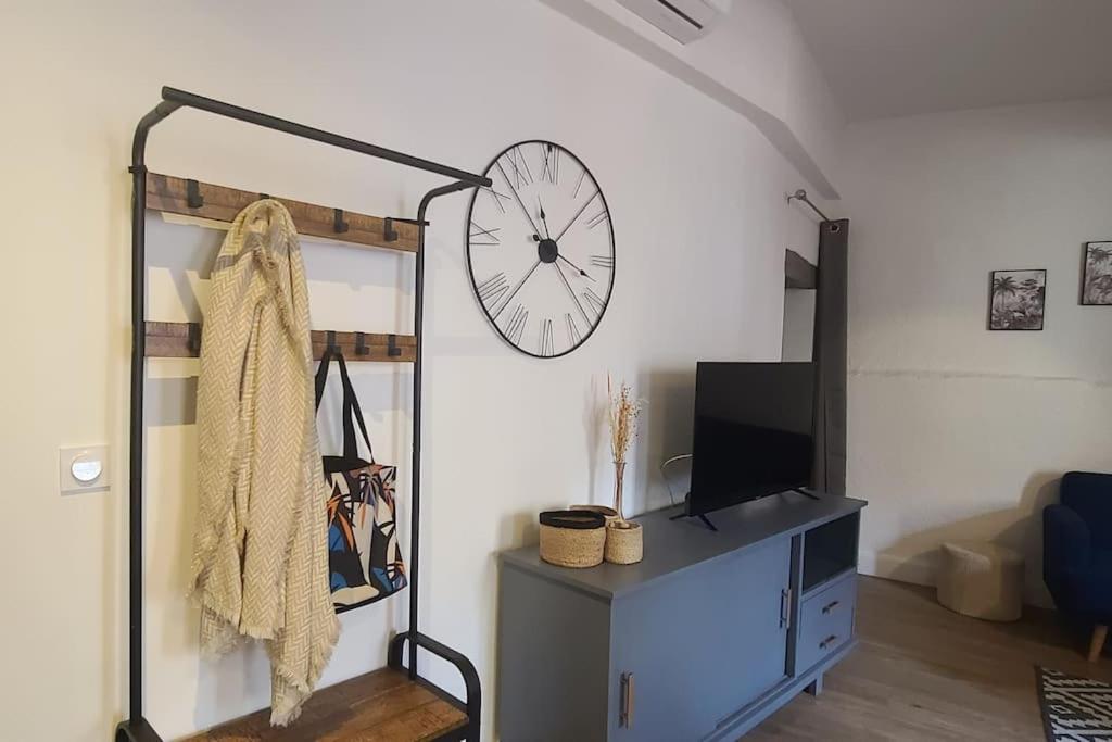 Appartement T2 Avec Clim Et Wifi, A 50 M De La Plage กูลิอูร์ ภายนอก รูปภาพ
